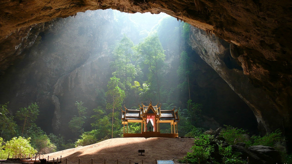 Пещера Khao No - Пещера Khao Kaeo. Таиланд.